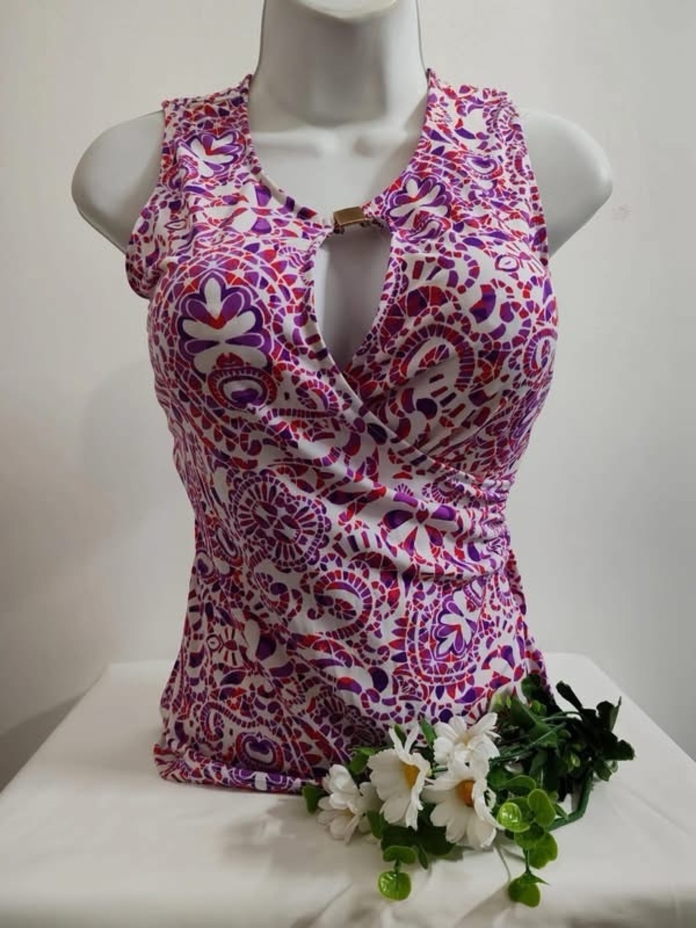 Jones New York Pink and White Floral Drape-Front Tank